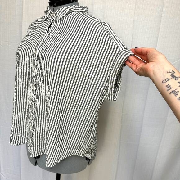 Jane+Delancey Striped Rolled Sleeve Button Shirt Seersucker Fabric Top Sz: 2X - Picture 2 of 8
